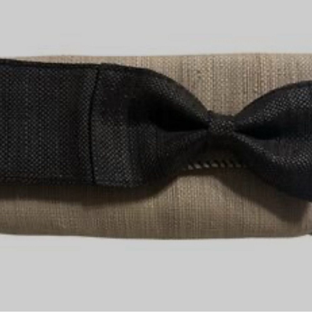 Mud Pie Black and Tan Clutch